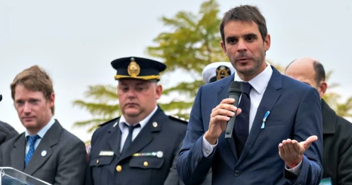 Incendios en el Delta: Manuel Passaglia dijo que “el ministro Cabandíe es un inútil” y salió a pedir su renuncia