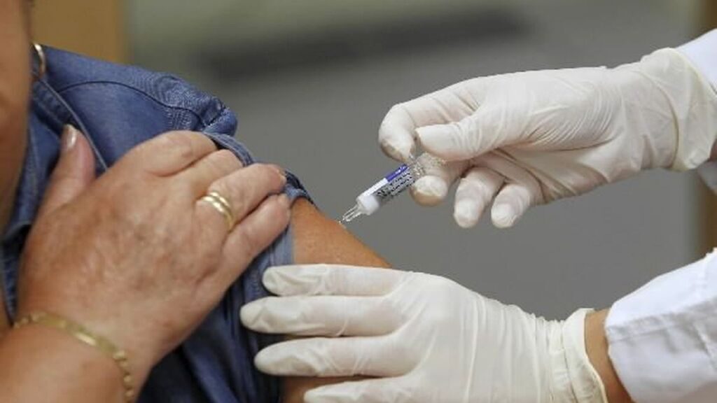 Adolfo Alsina: vacunación antigripal en menores de 24 meses y adultos mayores