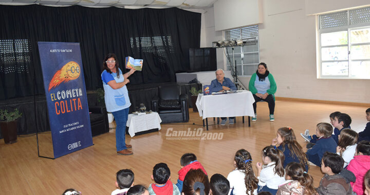 Alberto Rantucho presentó “El Cometa Colita” en Carhué