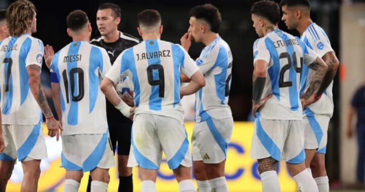 Que se cuide Scaloni: terna uruguaya para dirigir a la Selección argentina frente a Ecuador