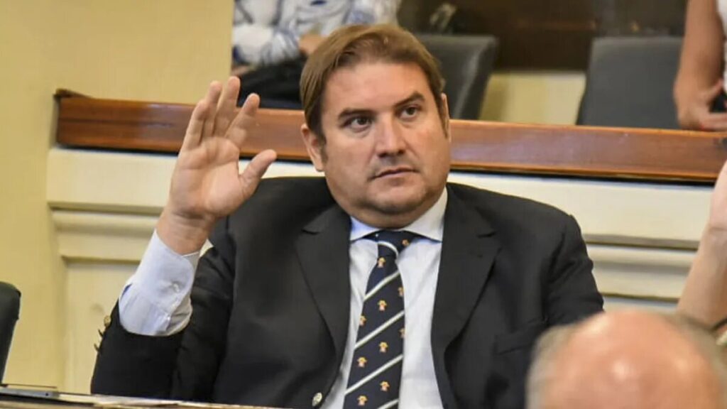 Caso Loan: llaman a declarar de “modo urgente” al senador Diego Pellegrini